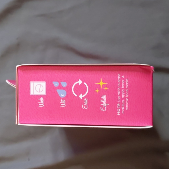 Makeup Eraser 7 Day Set, New - Picture 3 of 4